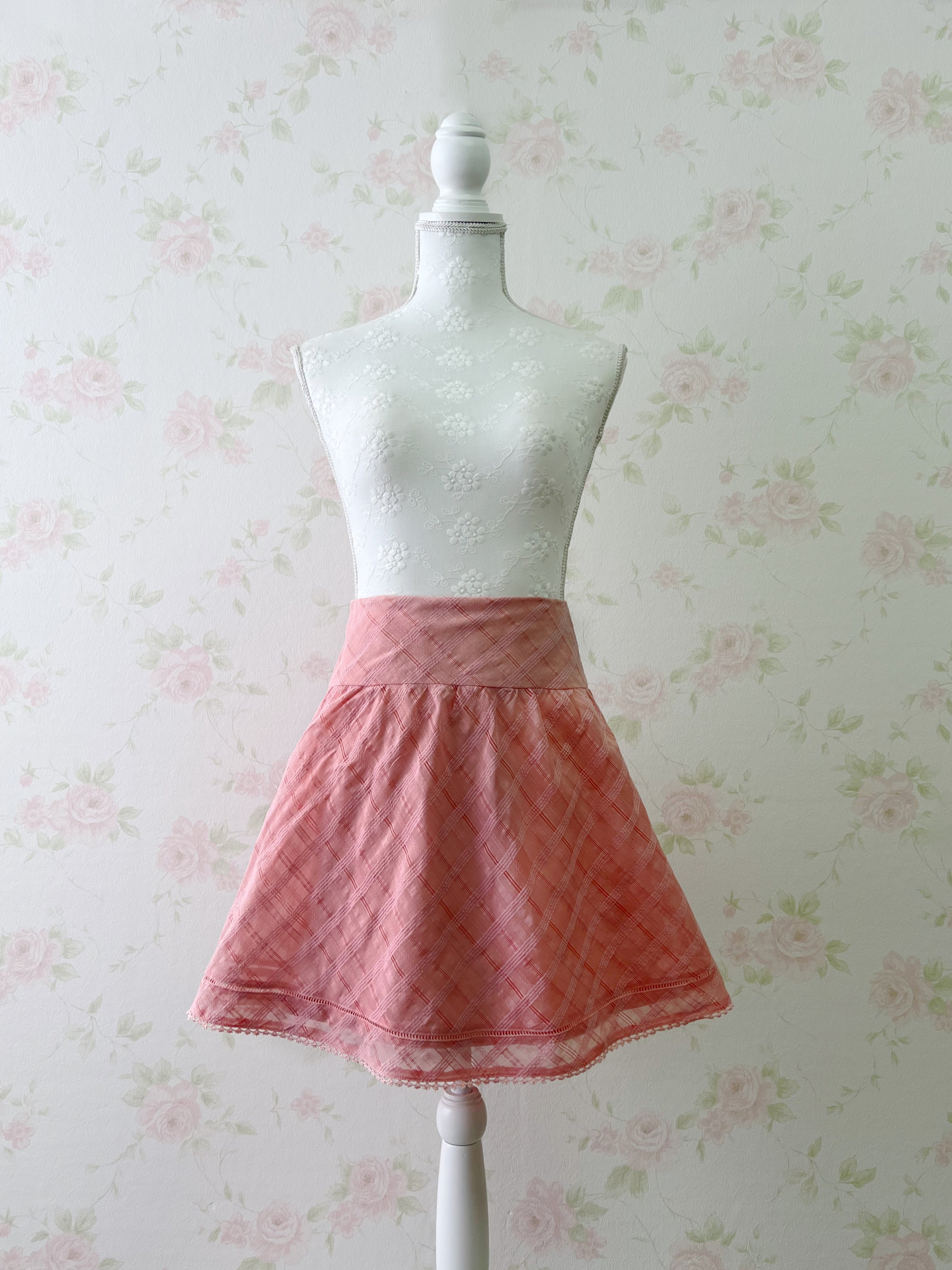 LODISPOTTO Sheer Checked Skirt