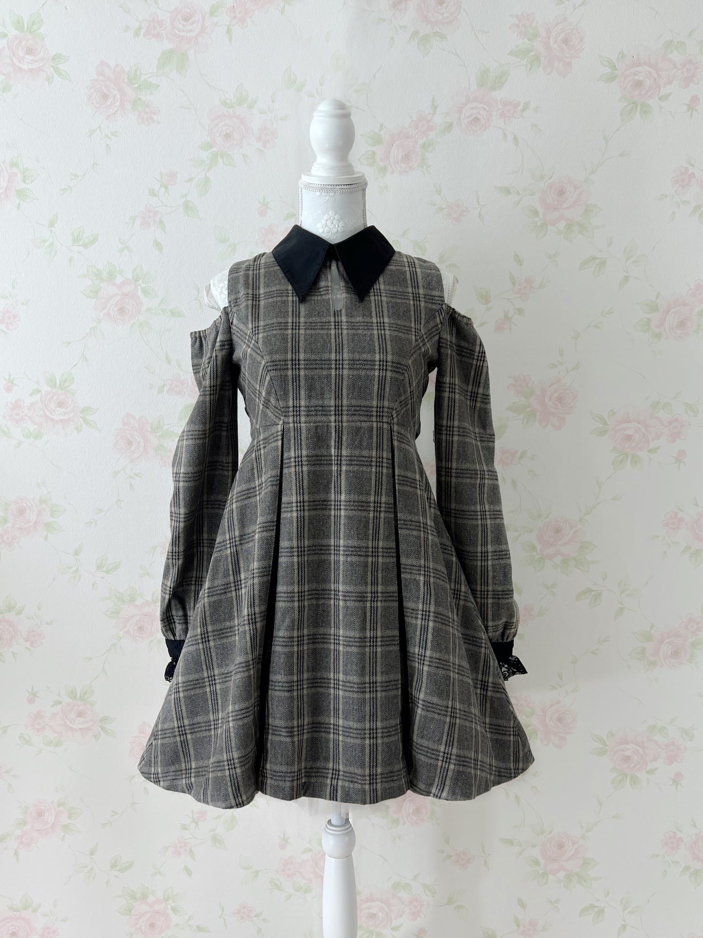 EATME Wool Mix Checked Dress