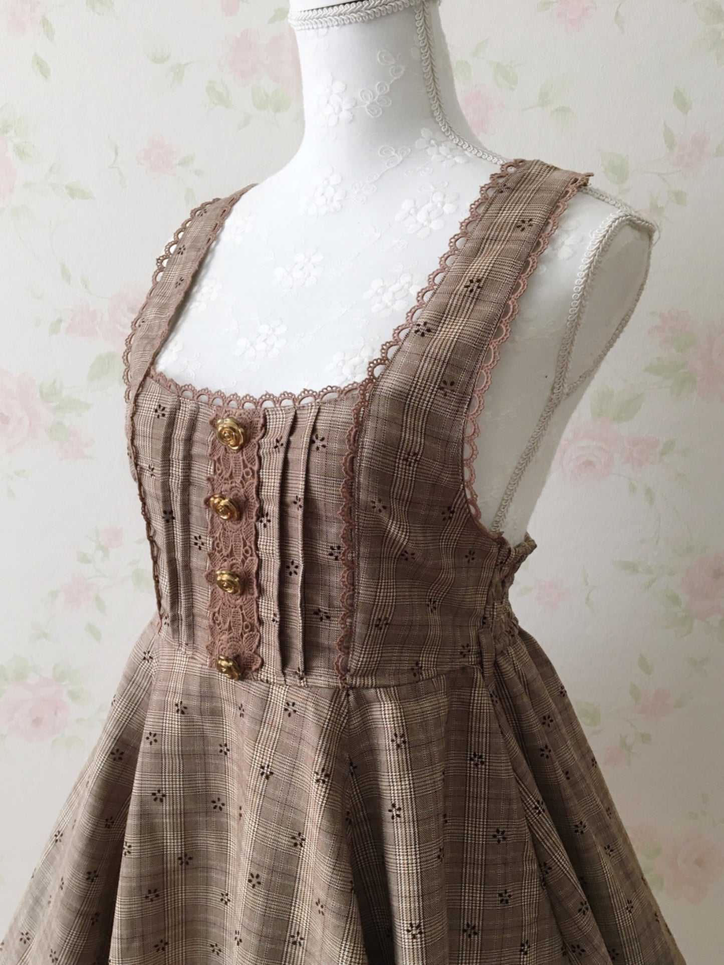 LIZ LISA Checked Rose Button Jumper Skirt