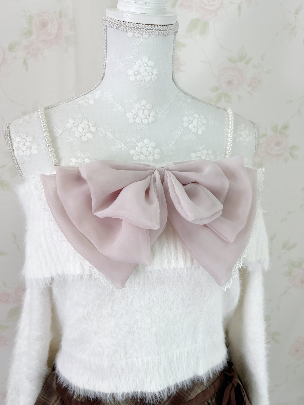 Pearl Strap Off Soulder Sweater (White)