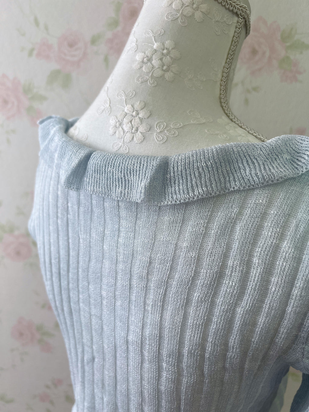 Shoujo Frilled Hem Cardigan (Blue)