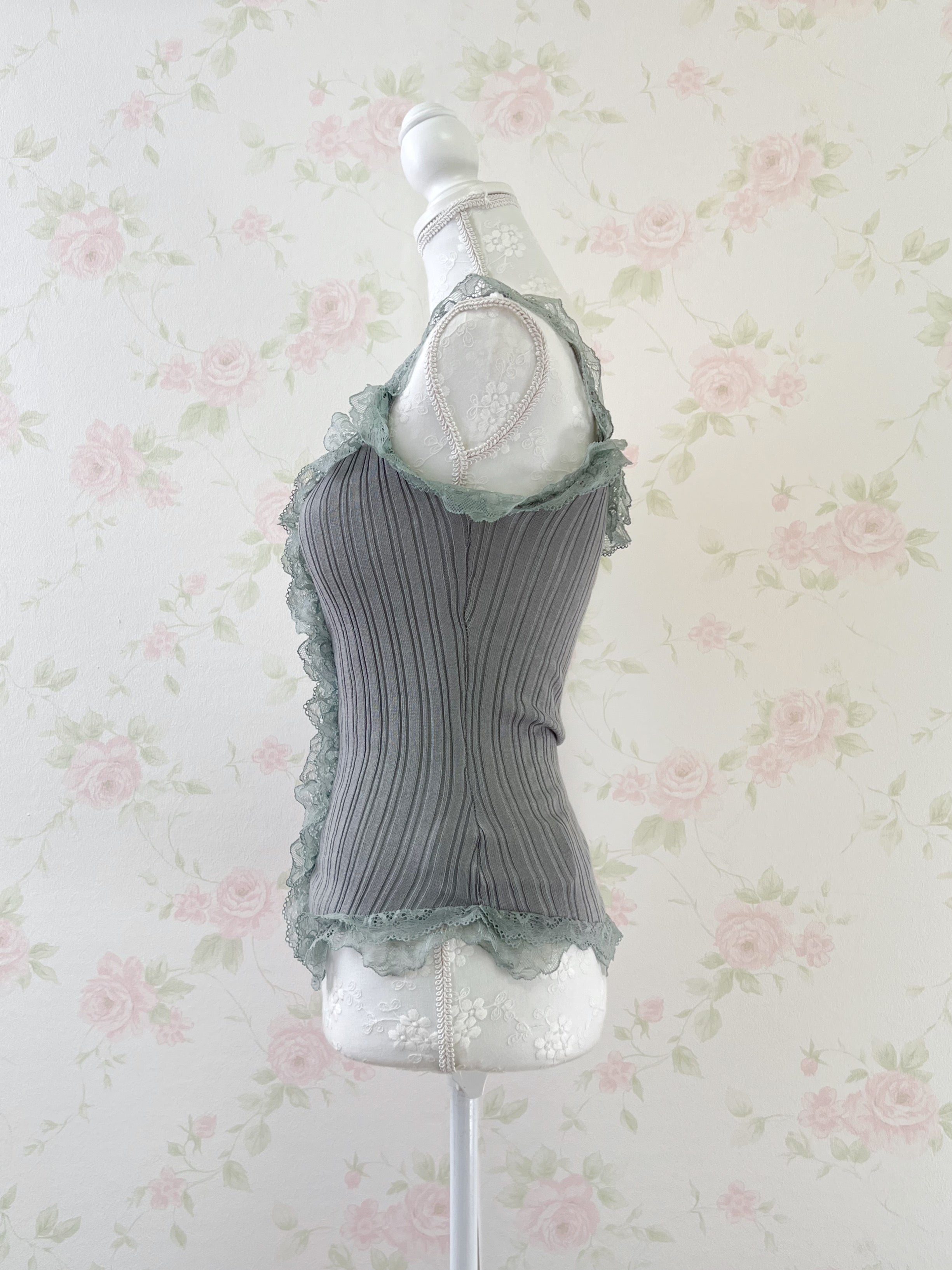 Lacy Ribbed Button Up Tank Top(Gray)