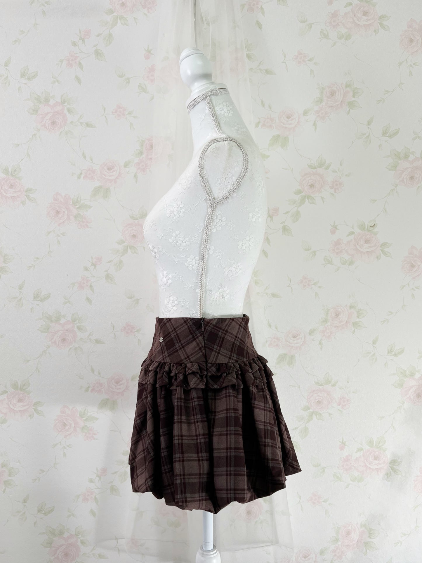 GRL Balloon Gathered Checked Skirt (Brown)