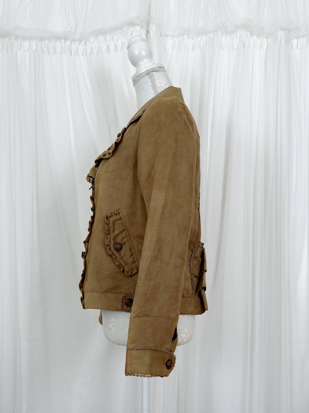 axes femme Suede Back Frilled Jacket