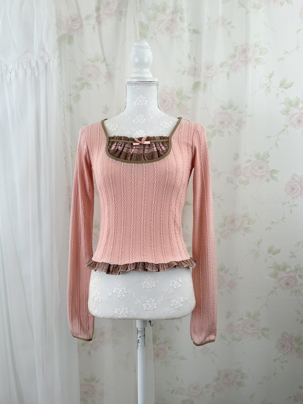 (Pre-order) Evori Glow Berry Long Sleeved Top