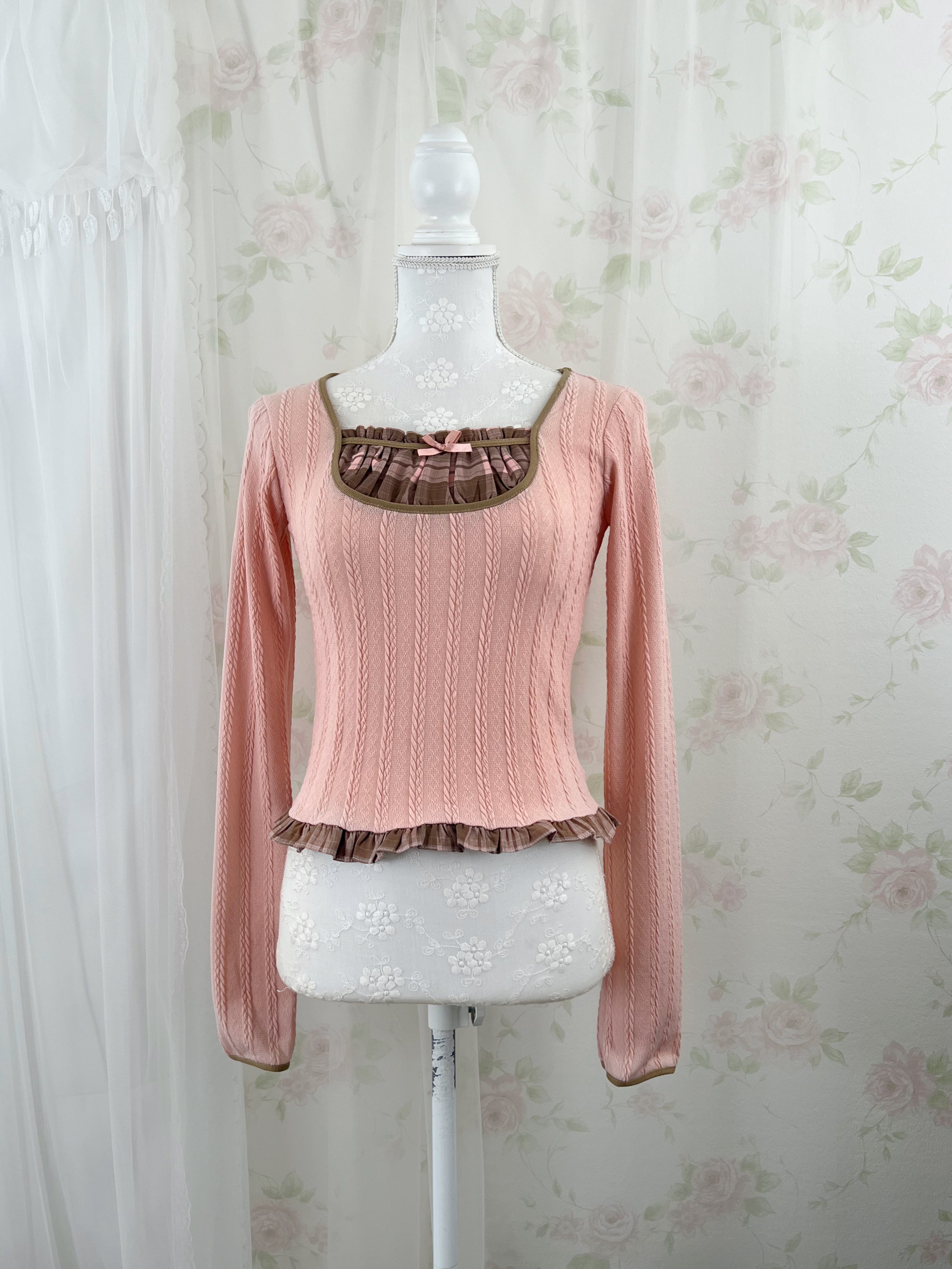 (Pre-order) Evori Glow Berry Long Sleeved Top