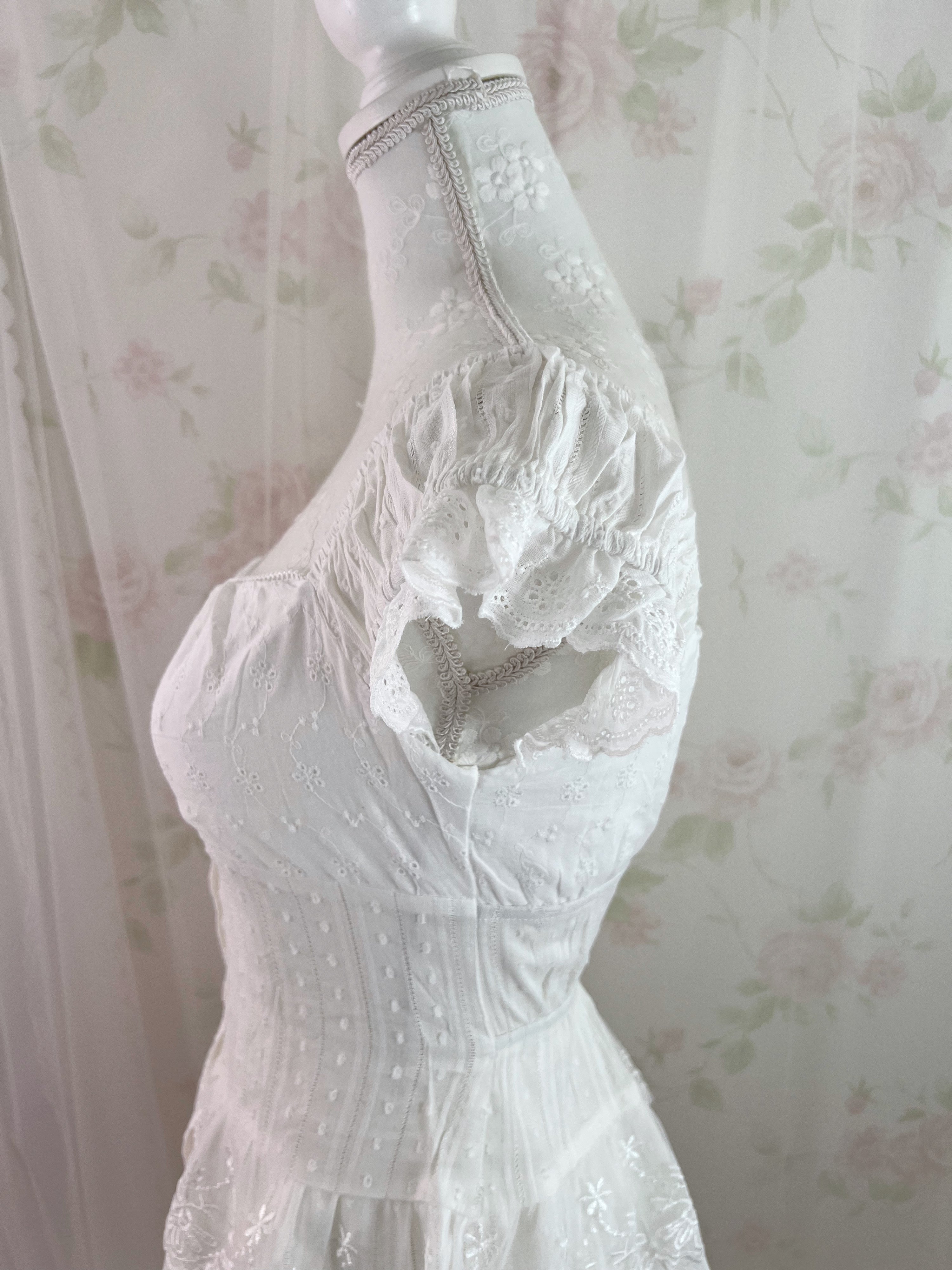 1998beforethedawn Hana Top