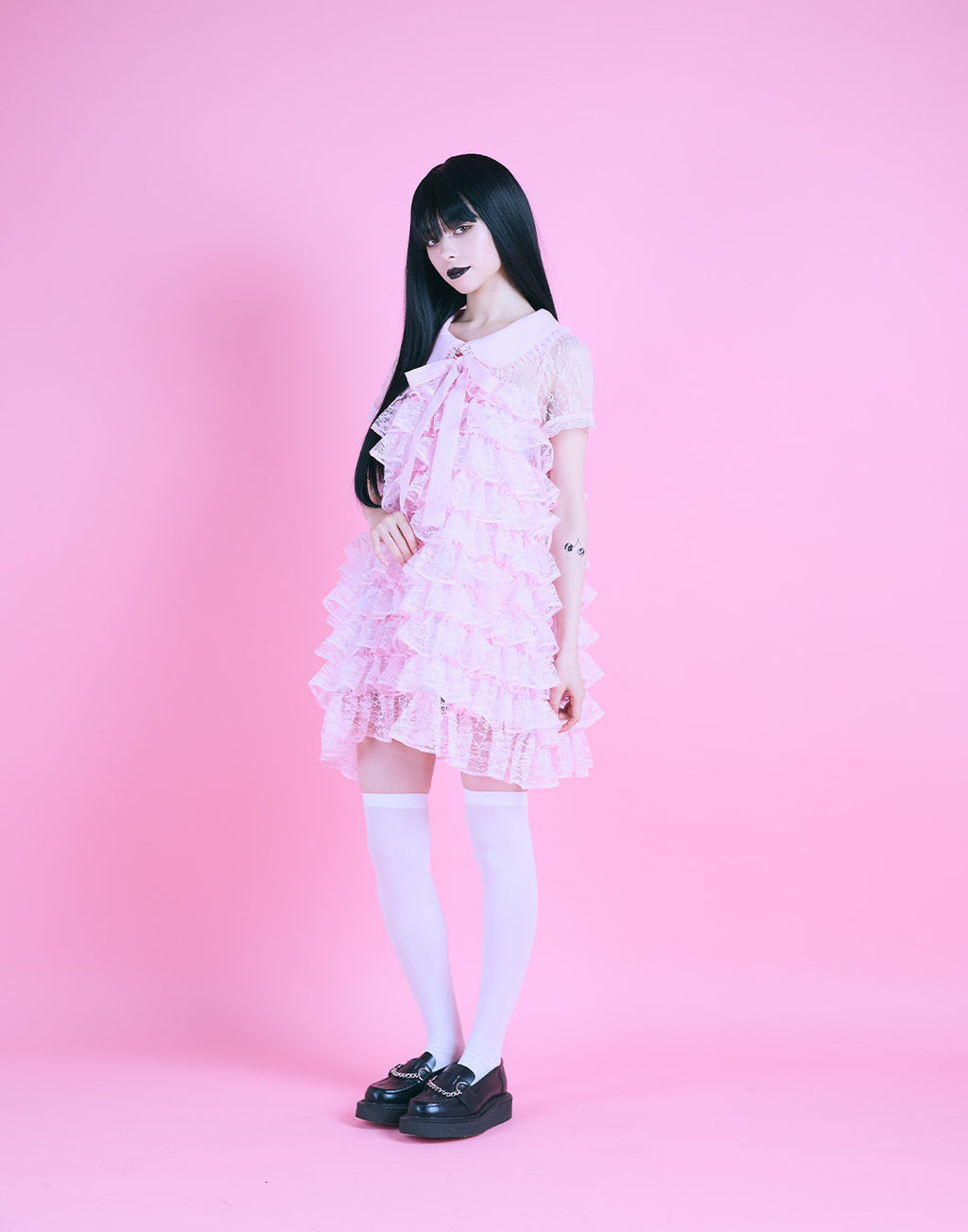 AVENCHUMU Full of frills lace tiered dress