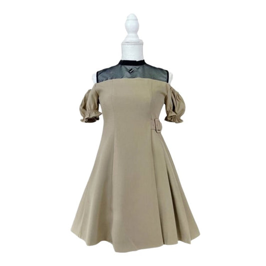 EATME Off Shoulder Side Pleated Dress (Beige)