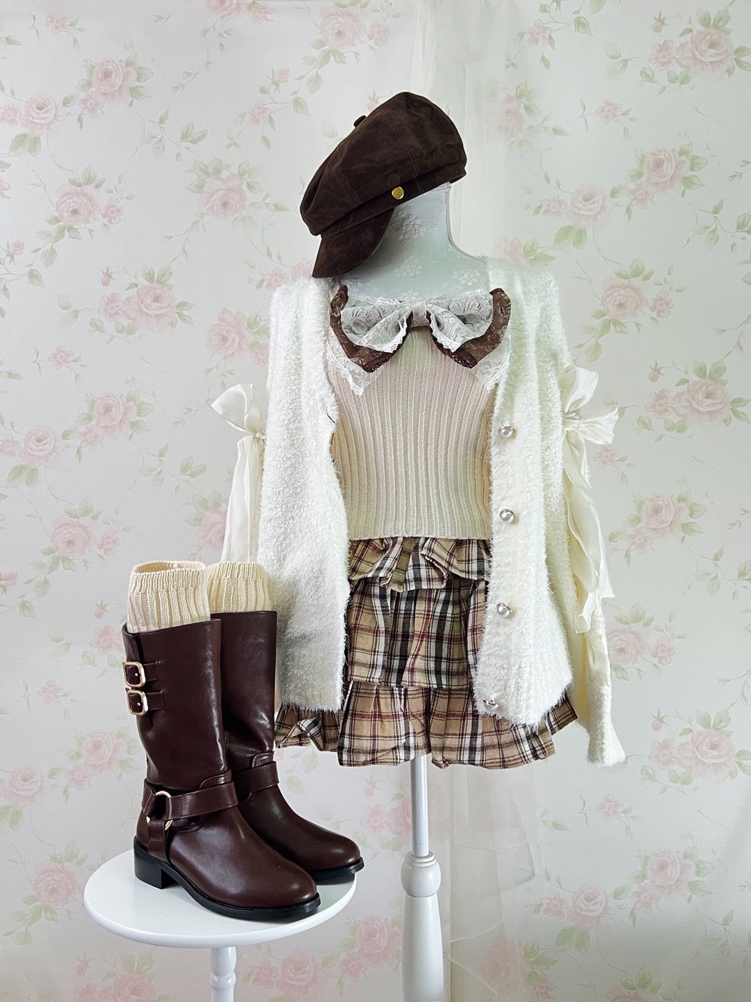 Shoujo Tiered Checked  Skirt (Milk Tea Beige)
