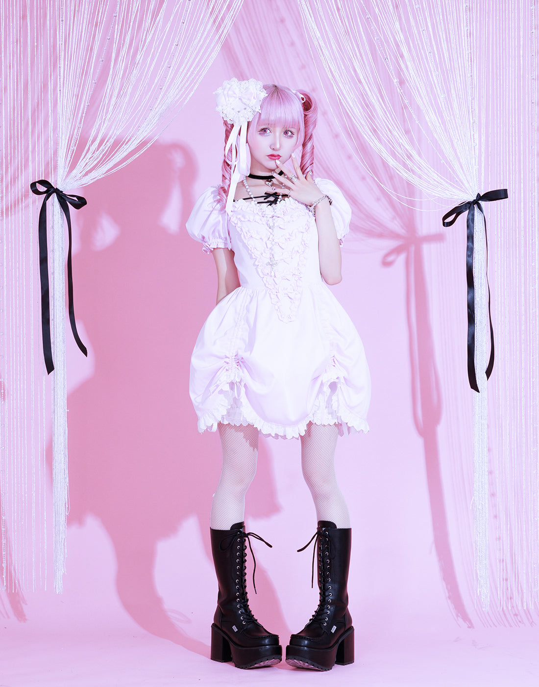 Bone ribbon puff doll dress