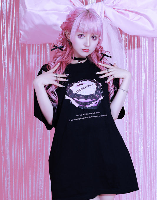 AVENCHUMU heart cake T-shirt