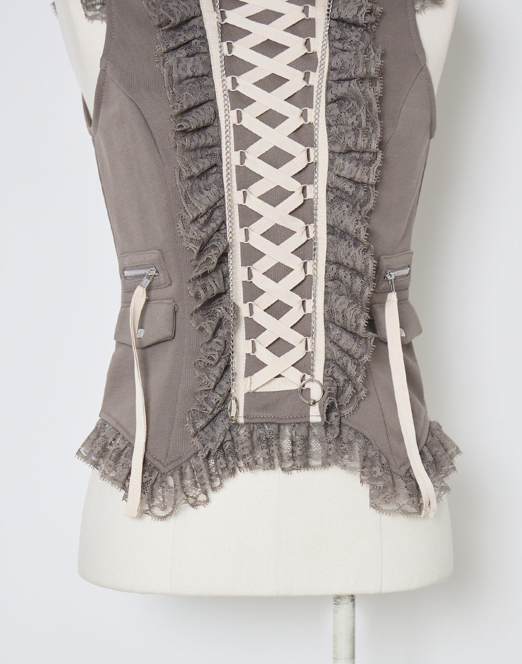 AVENCHUMU Lace-up frilled lace sleeveless hoodie