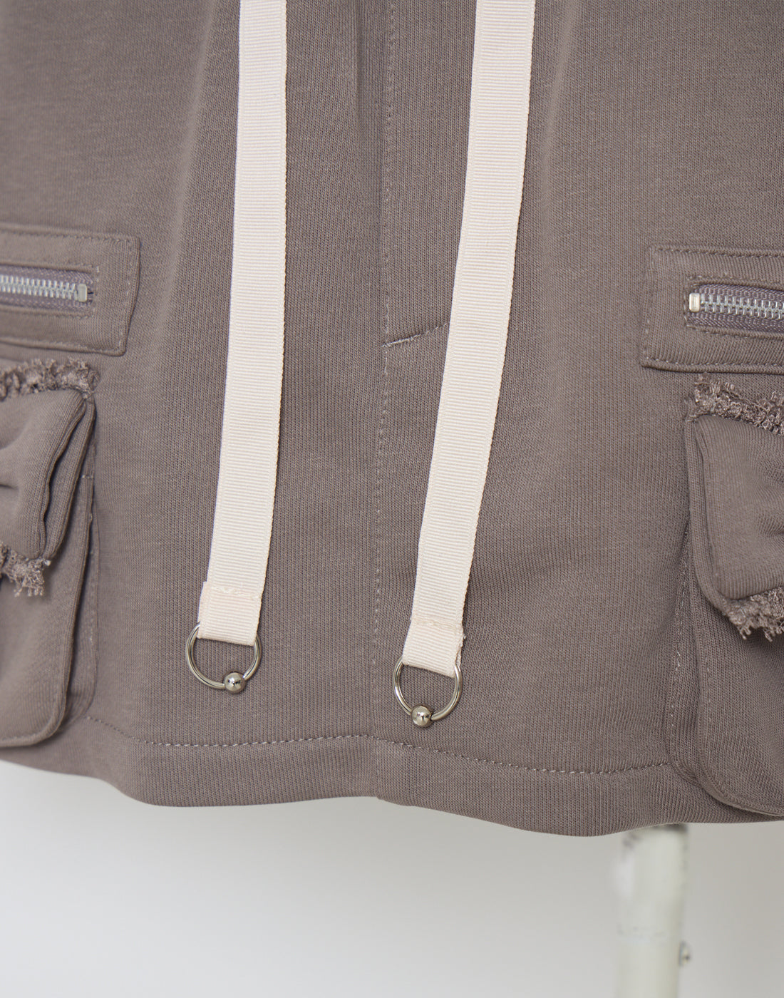 AVENCHUMU Ribbon pocket studded sweat skirt