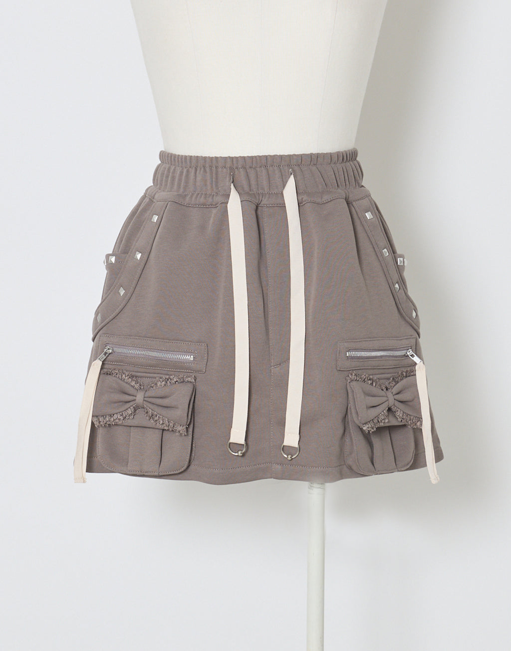 AVENCHUMU Ribbon pocket studded sweat skirt
