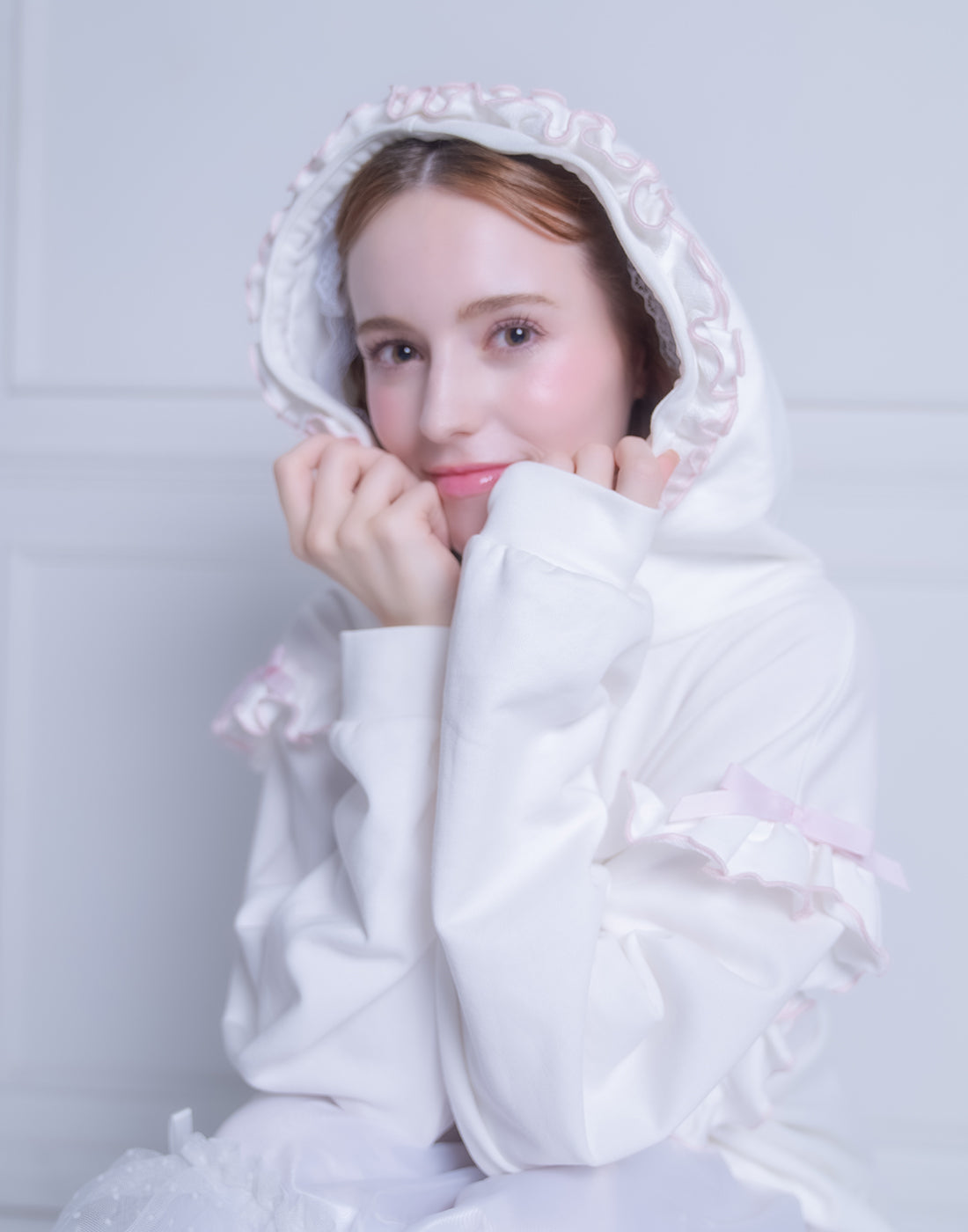 <Deliver In October> Lolime Baby Angel Logo Hoodie