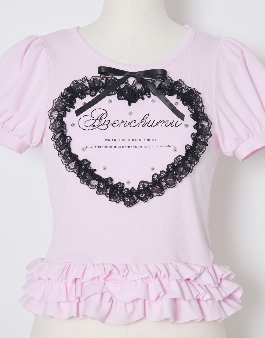 AVENCHUMU Heart Studs & Message Puff T-shirt