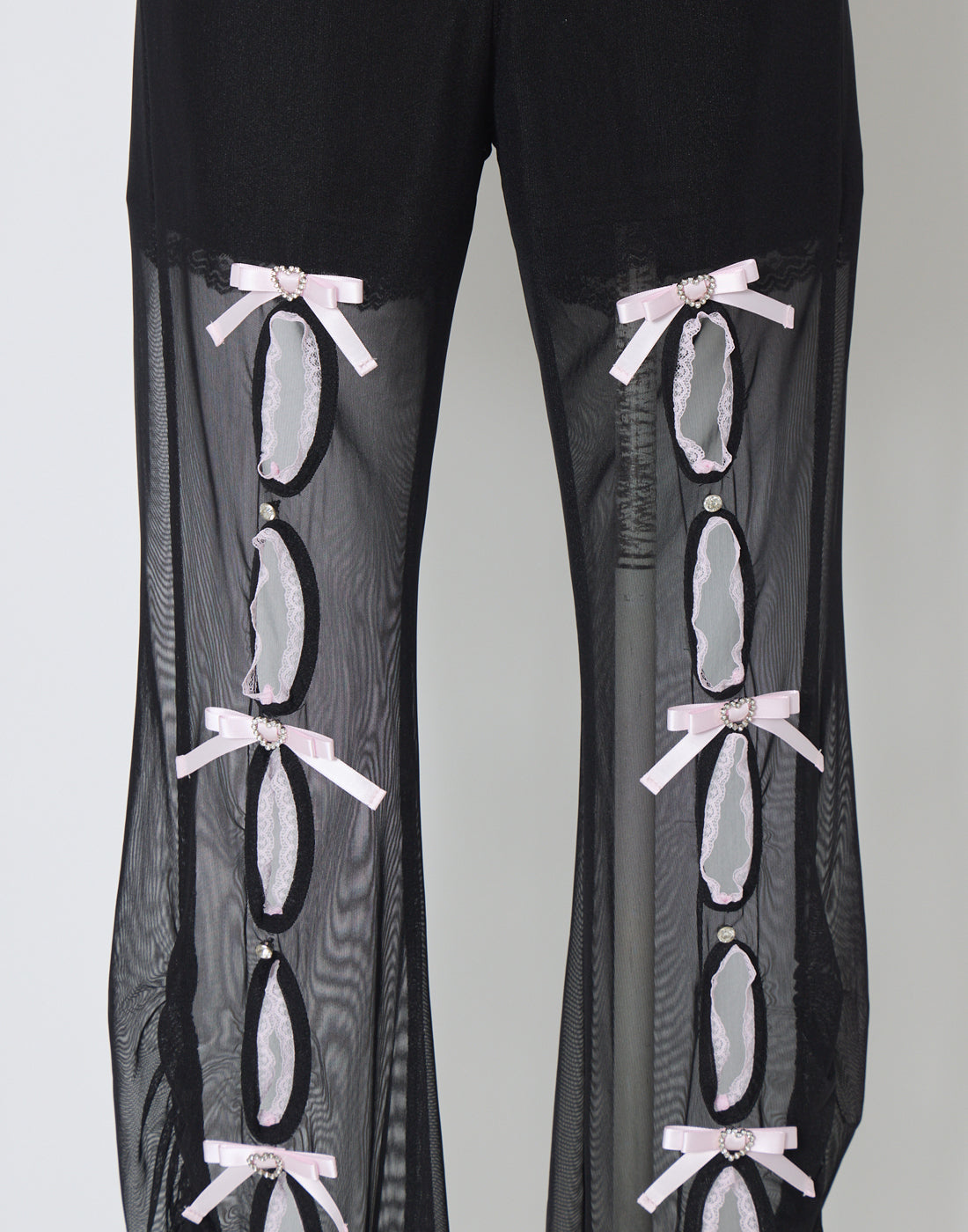 AVENCHUMU Ribbon and stone front open tulle pants