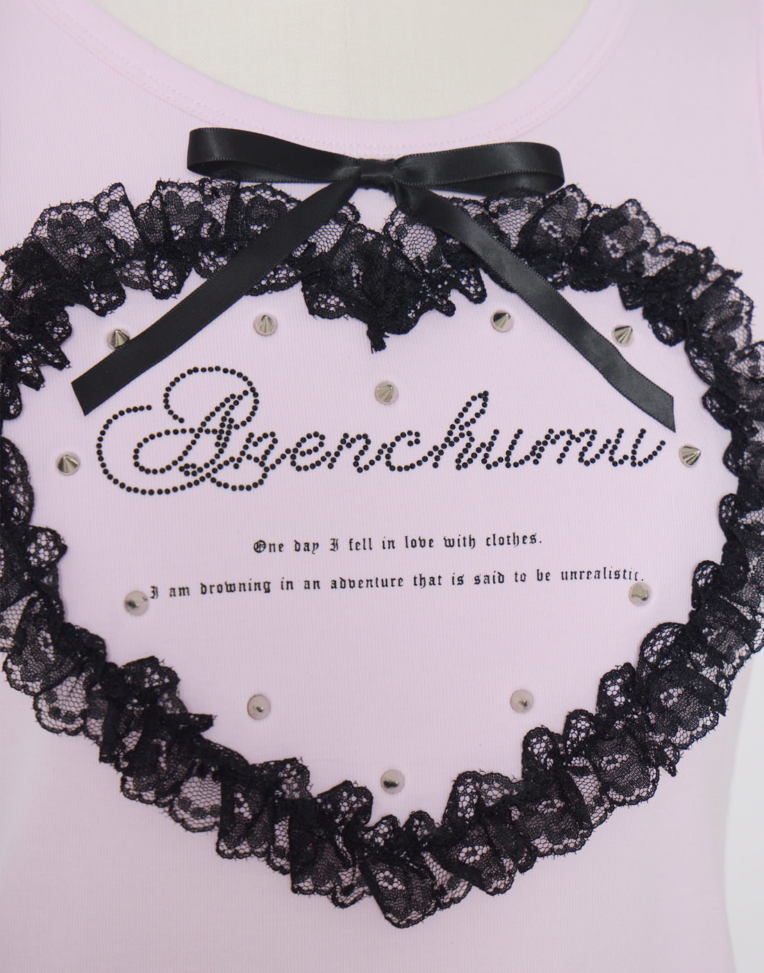 AVENCHUMU Heart Studs & Message Puff T-shirt