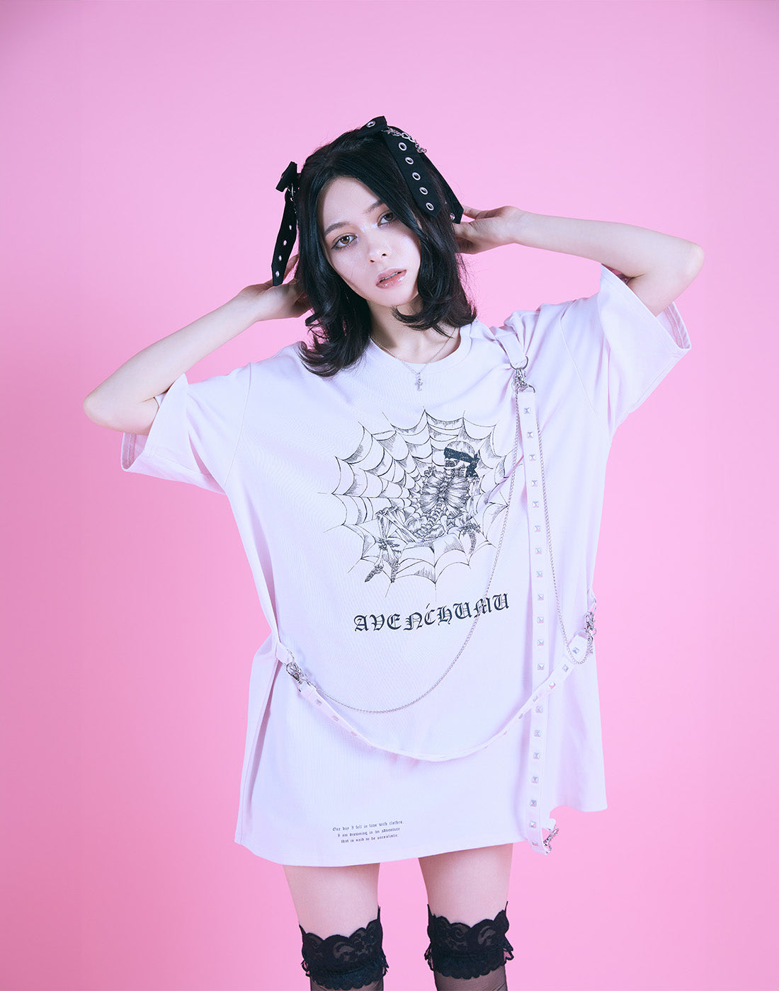 AVENCHUMU Skull illustration print studded cross t-shirt