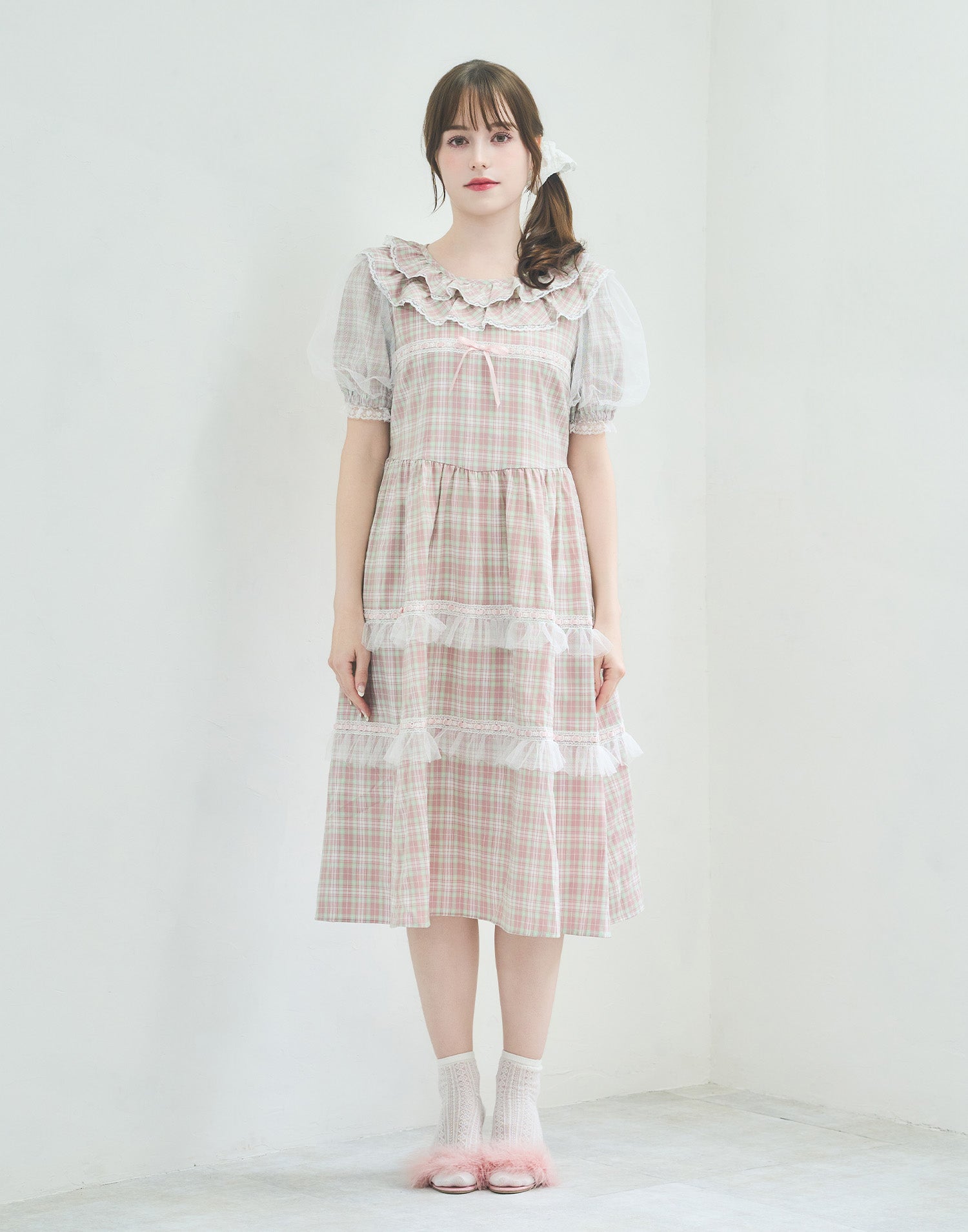 (Pre-order) Lolime check puff sleeve dress