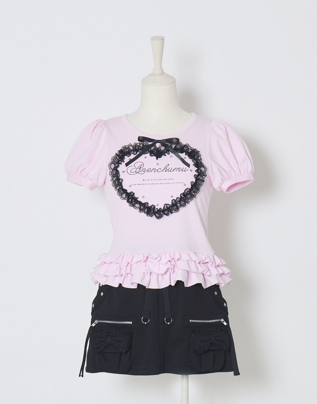 AVENCHUMU Heart Studs & Message Puff T-shirt