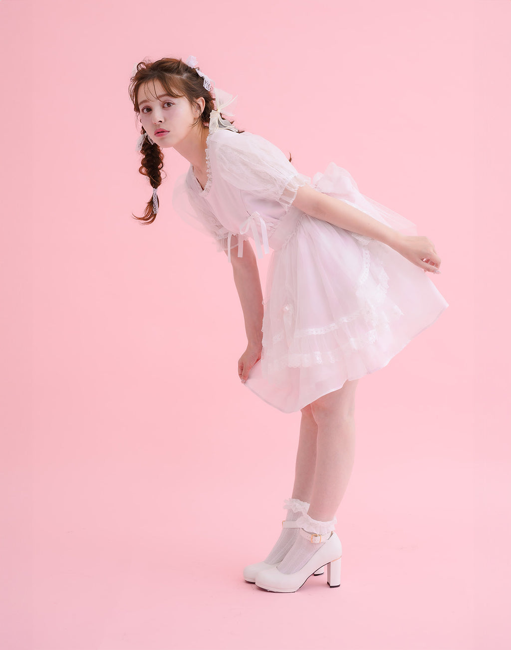 mellfy memory Twin lace-up ribbon puff T-shirt