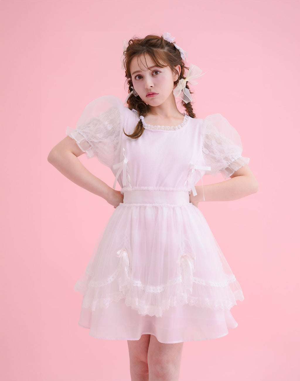 mellfy memory Twin lace-up ribbon puff T-shirt