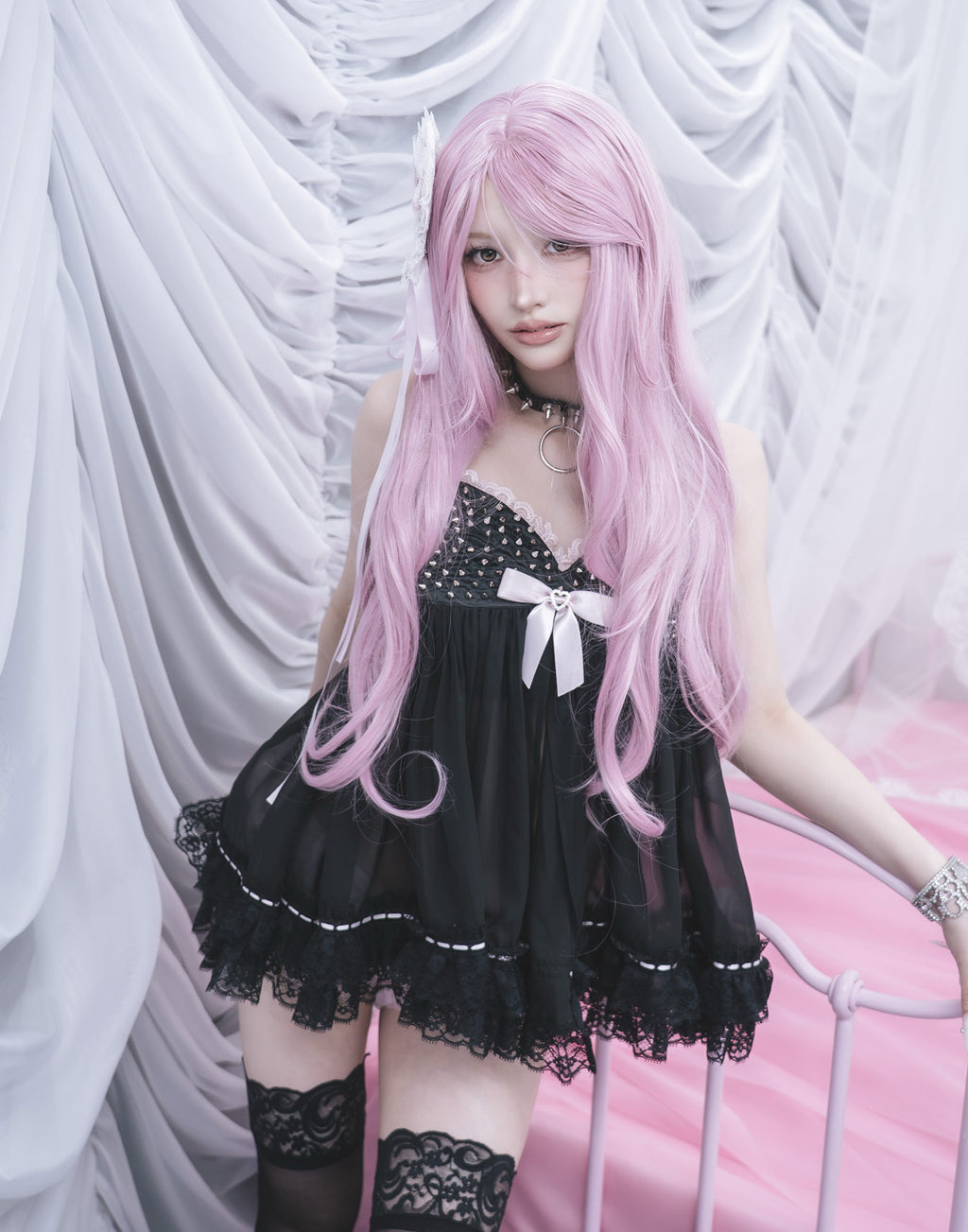 AVENCHUMU Lace & studs babydoll