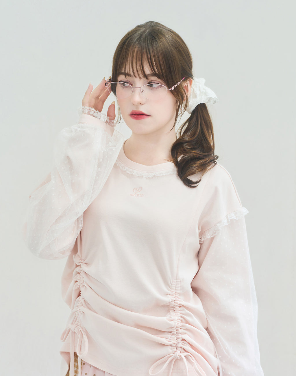 (Pre-order) Lolime lacy shirring logo pullover