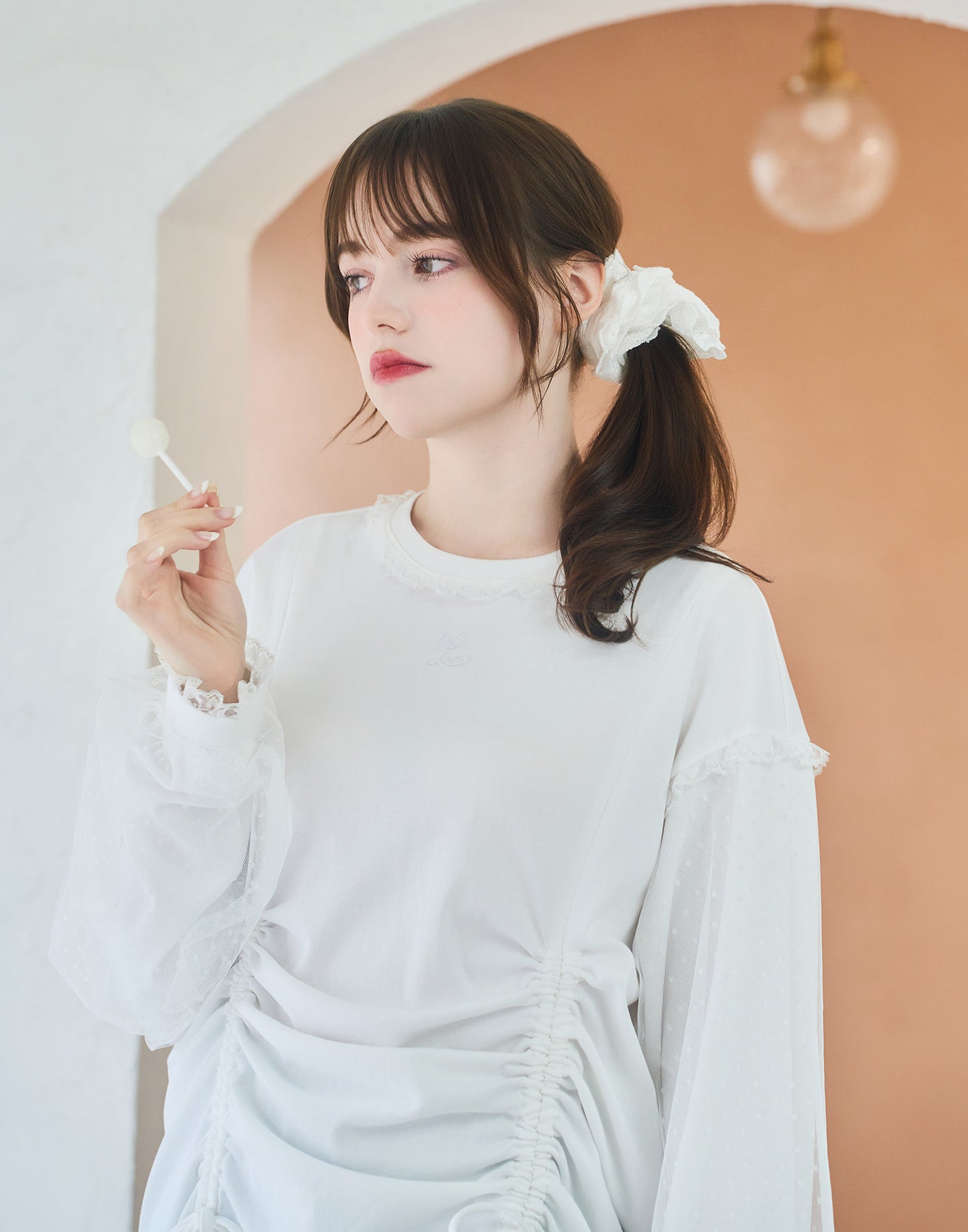 Lolime lacy shirring logo pullover