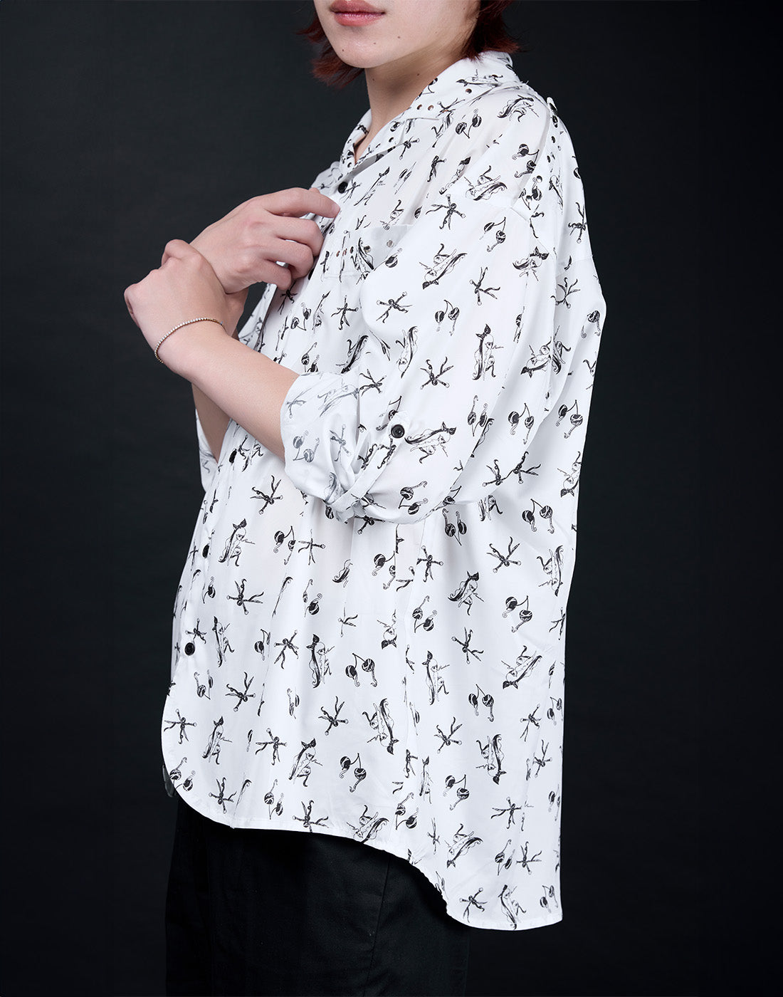 AVENCHUMU ERICO collaboration illustration oversized shirt