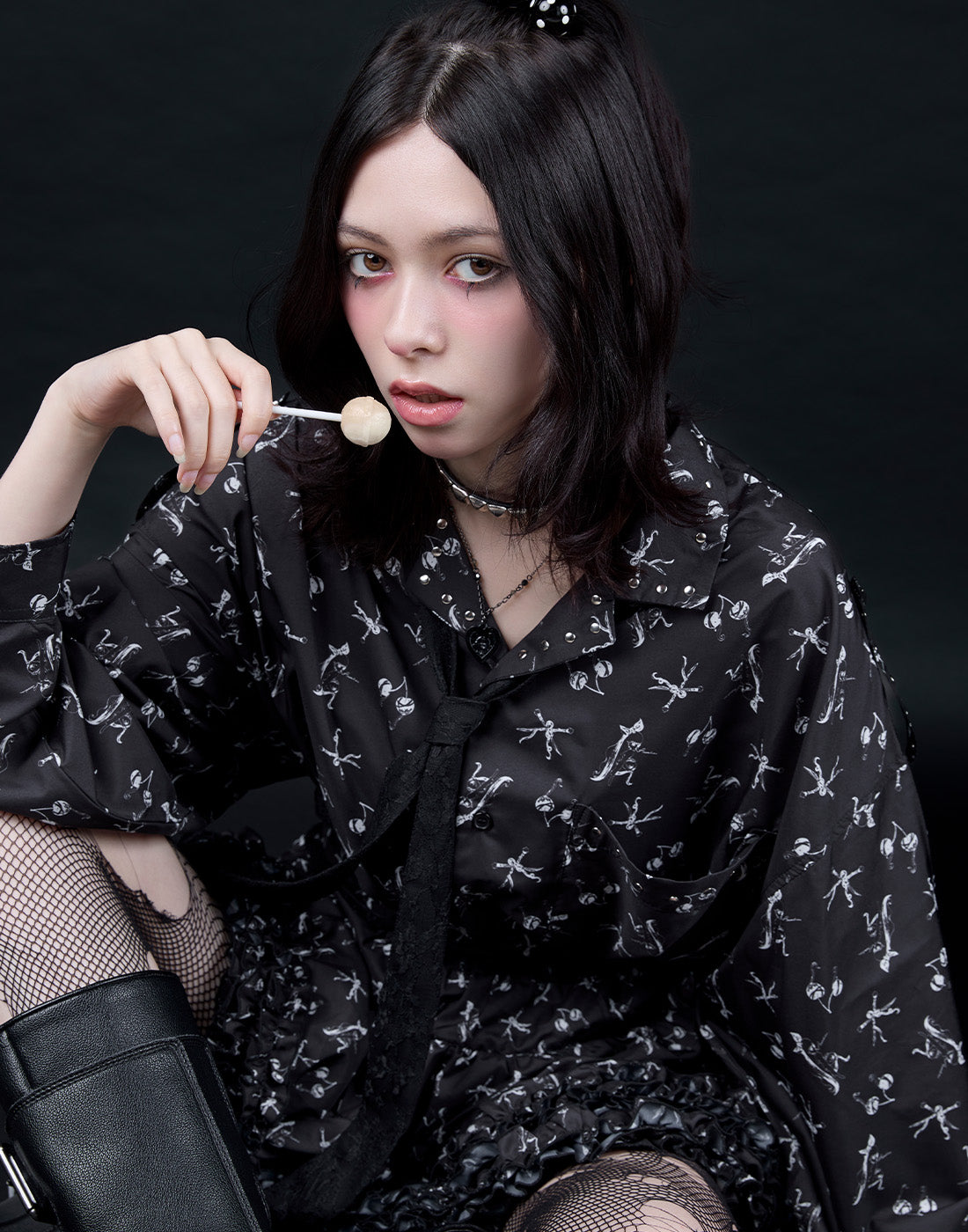 AVENCHUMU ERICO collaboration illustration oversized shirt