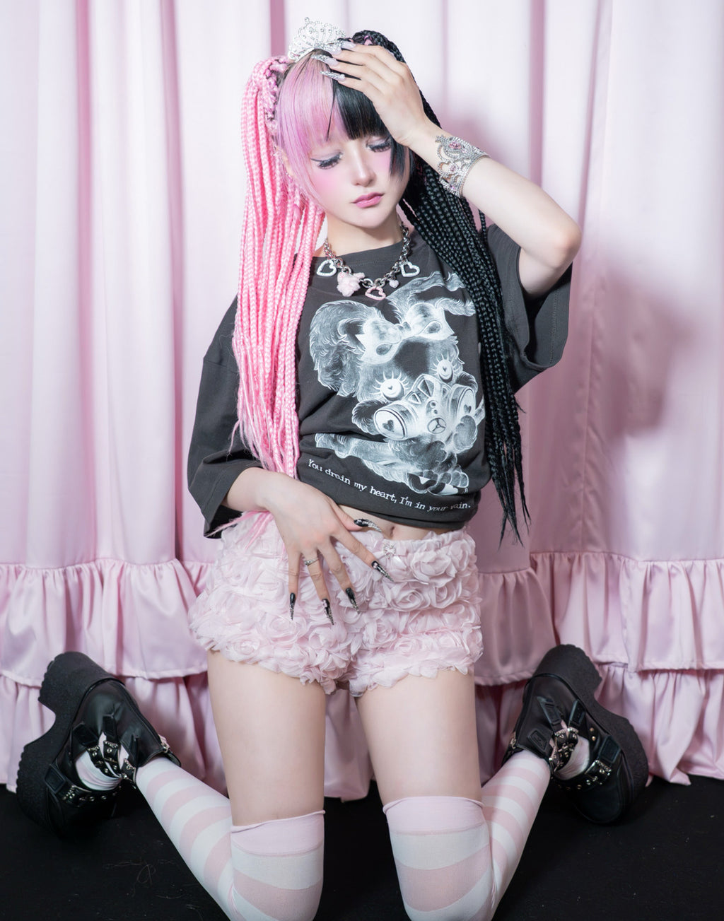AVENCHUMU Bunny illustration T-shirt